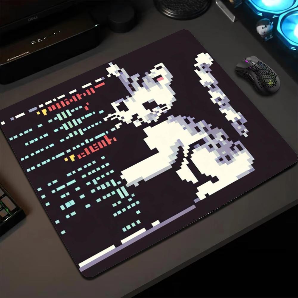 Мини-коврик для мыши с ретро-п – обзор и цена Retro Gaming Desk